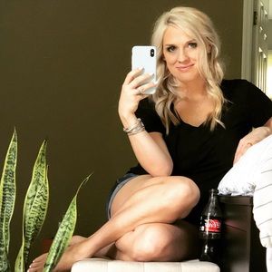 Meet your Posher, Megan